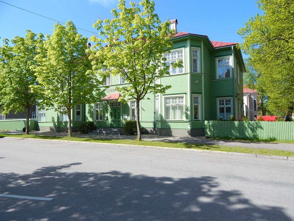 Green Villa Пярну Екстер'єр фото