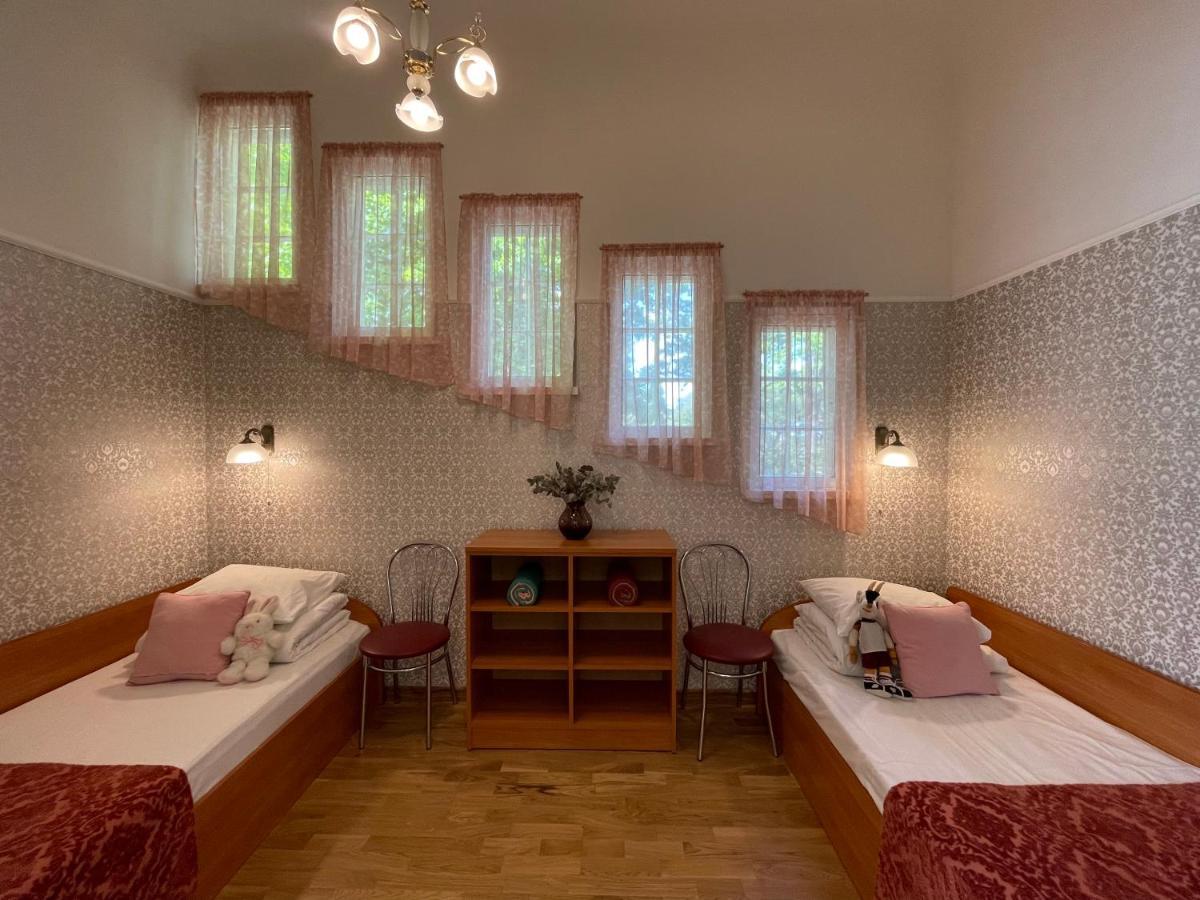 Green Villa Пярну Екстер'єр фото