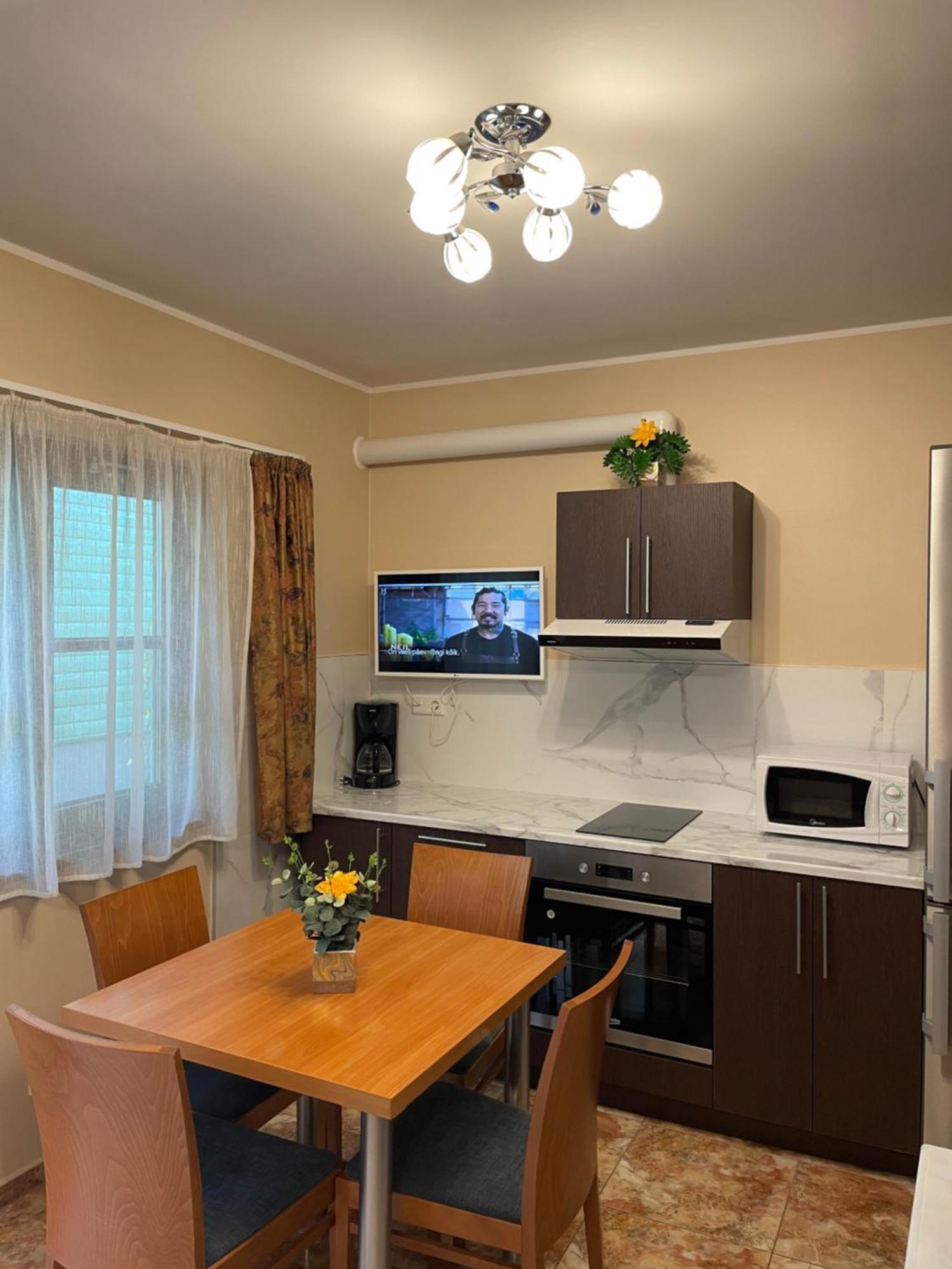Green Villa Пярну Екстер'єр фото